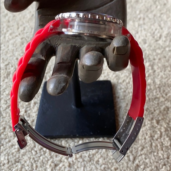 COPY - IKE Milano Red Watch. Rubber Band. - Picture 5 of 5